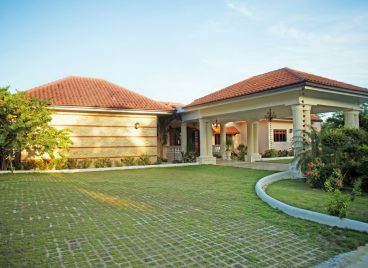 Casa de Campo Villa Exterior Entrance