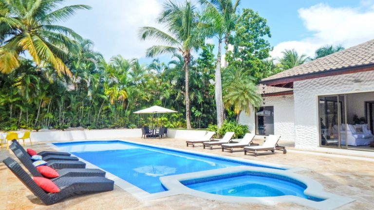 Casa de Campo Villa Exterior With Pool and Lounge Area