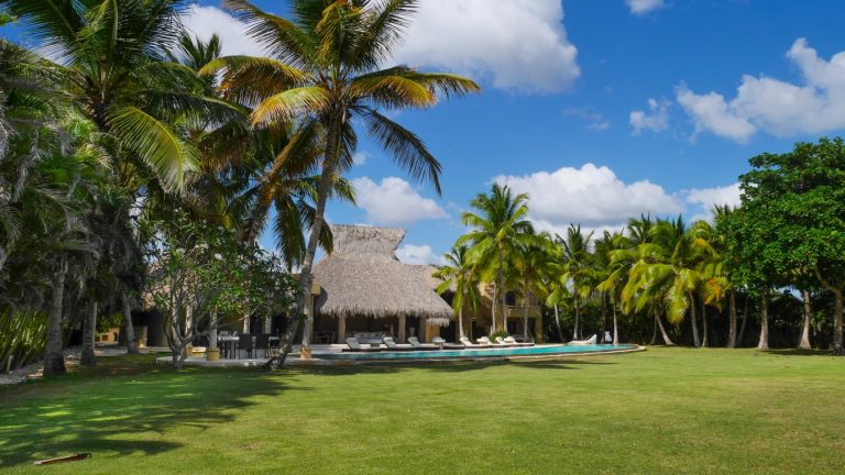 Casa de Campo Villa Exterior With Pool and Lounge Area